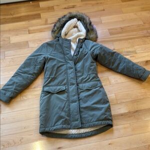 Green Abercrombie Hooded Parka with Faux Fur Trim